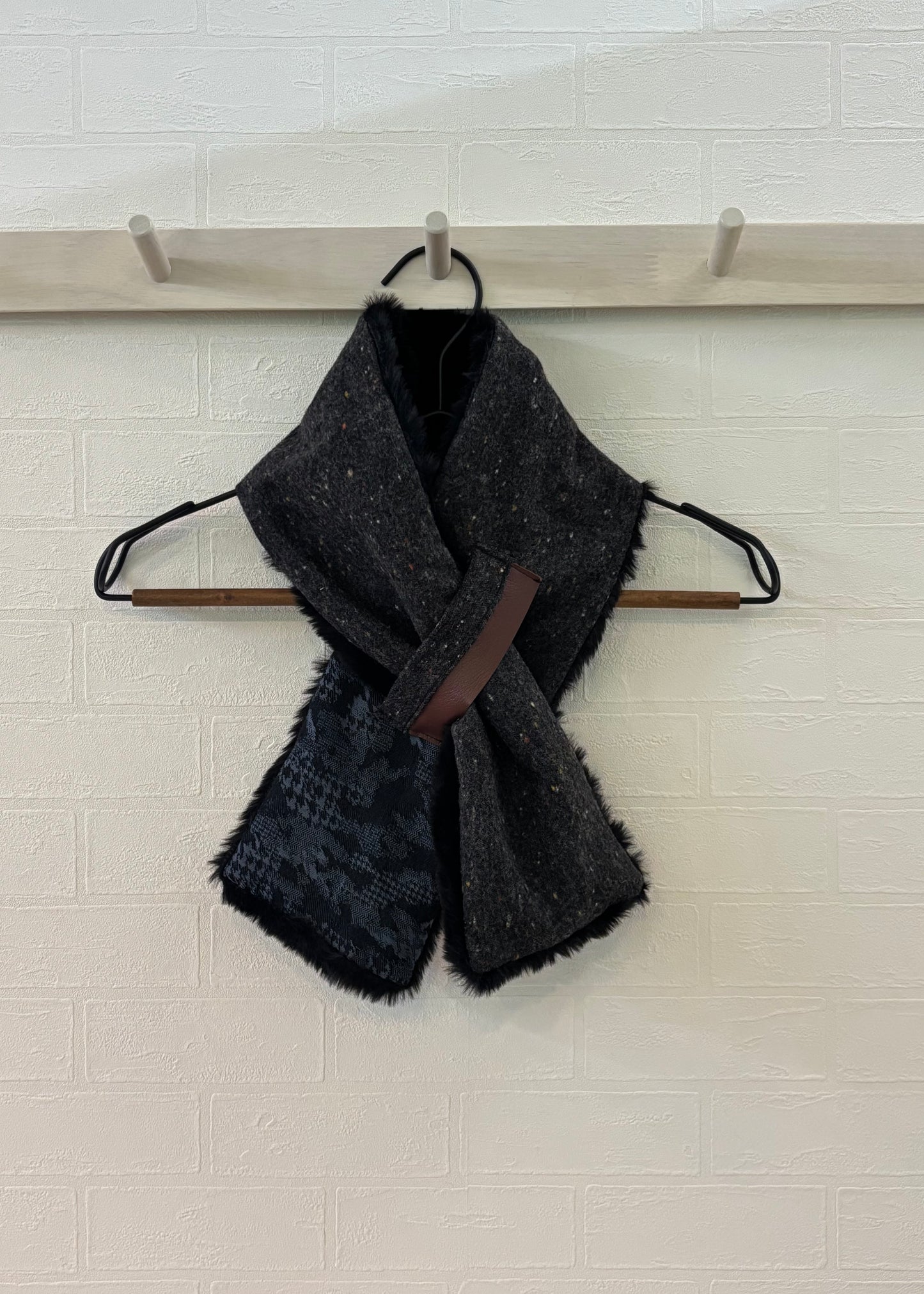 播州織✖️フェイクラビット⭐️1点ものマフラー⭐️クリスマスプレゼント⭐️通すだけで上品。冬の首元に大人の余裕を