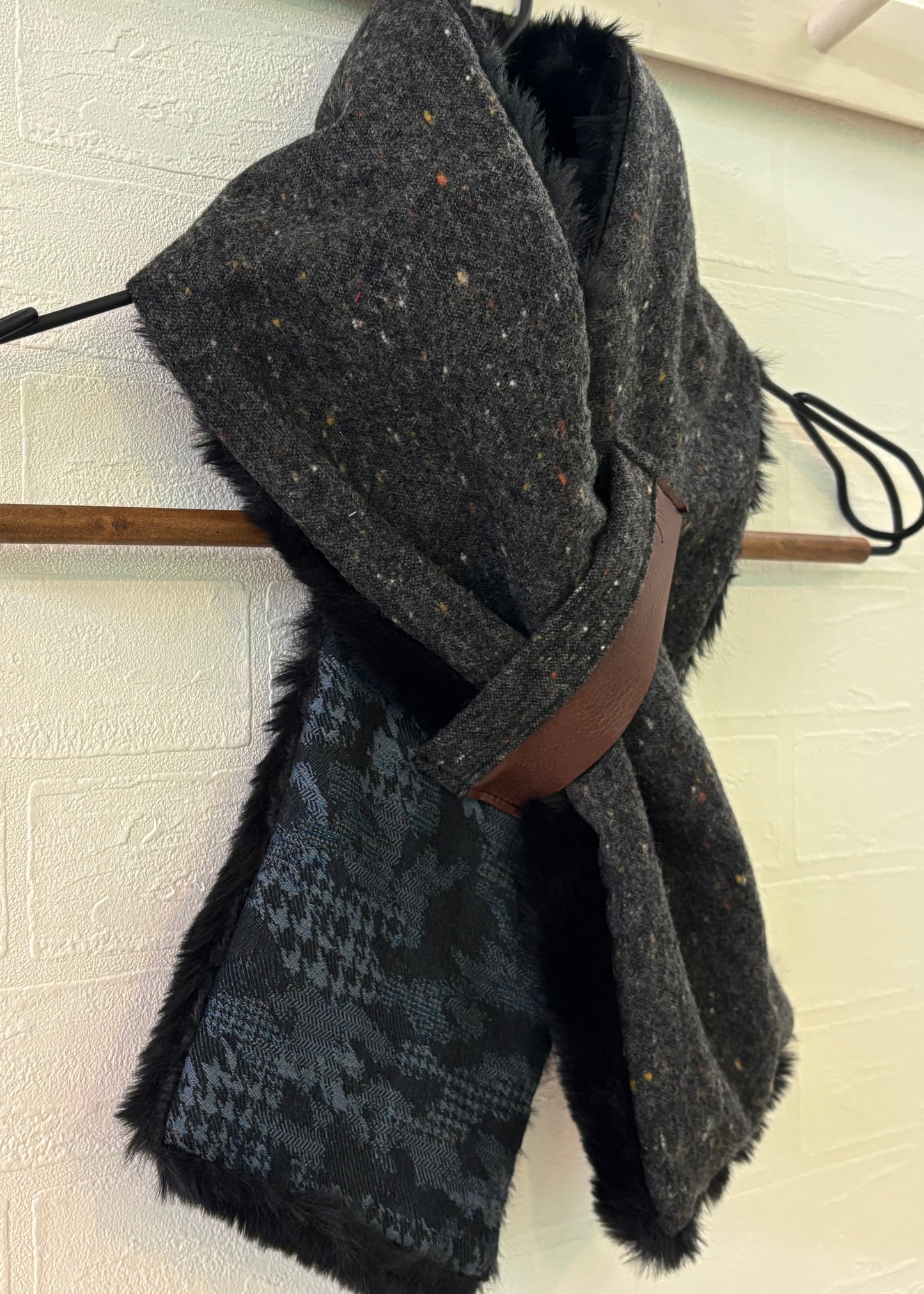 播州織✖️フェイクラビット⭐️1点ものマフラー⭐️クリスマスプレゼント⭐️通すだけで上品。冬の首元に大人の余裕を