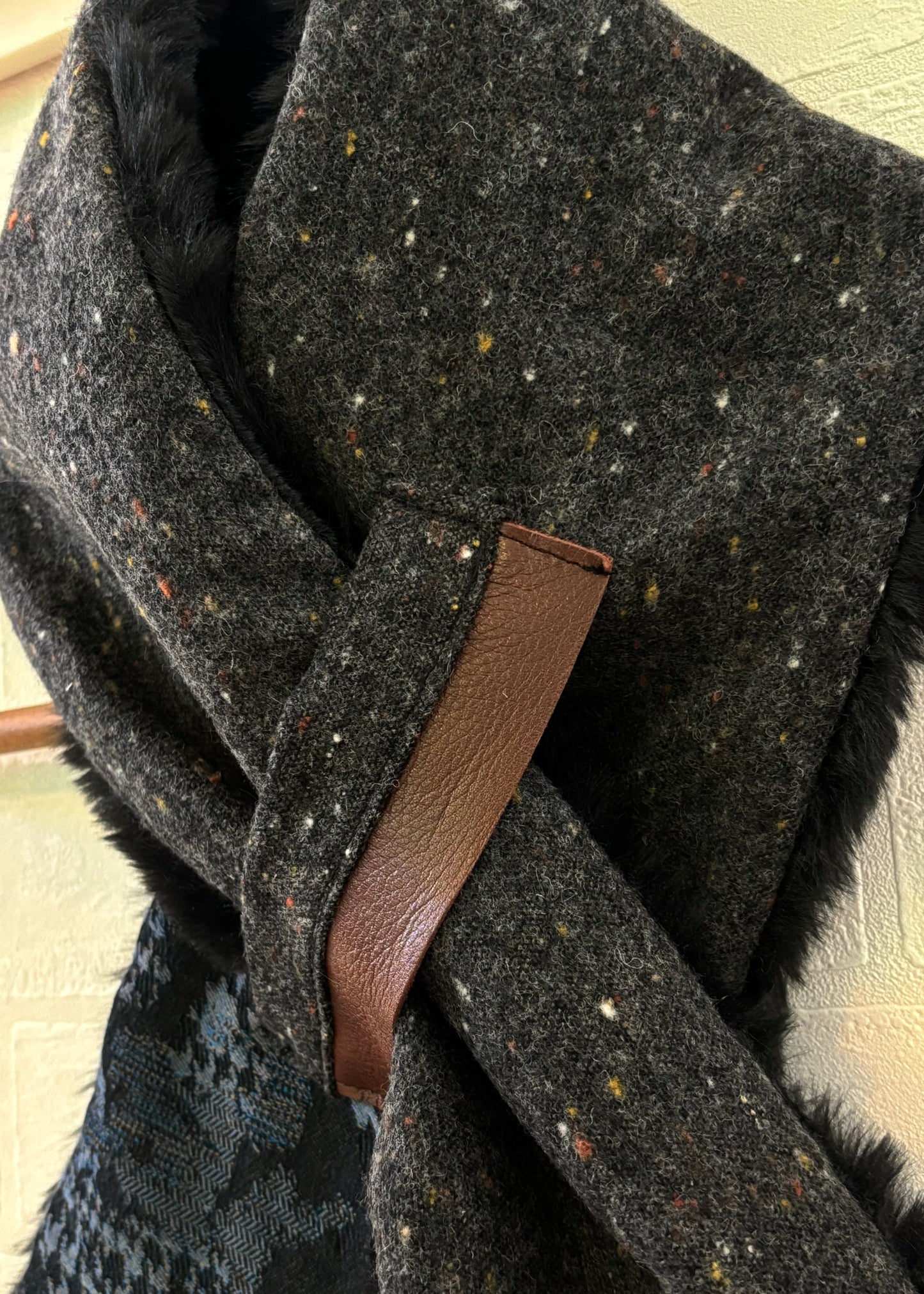 播州織✖️フェイクラビット⭐️1点ものマフラー⭐️クリスマスプレゼント⭐️通すだけで上品。冬の首元に大人の余裕を