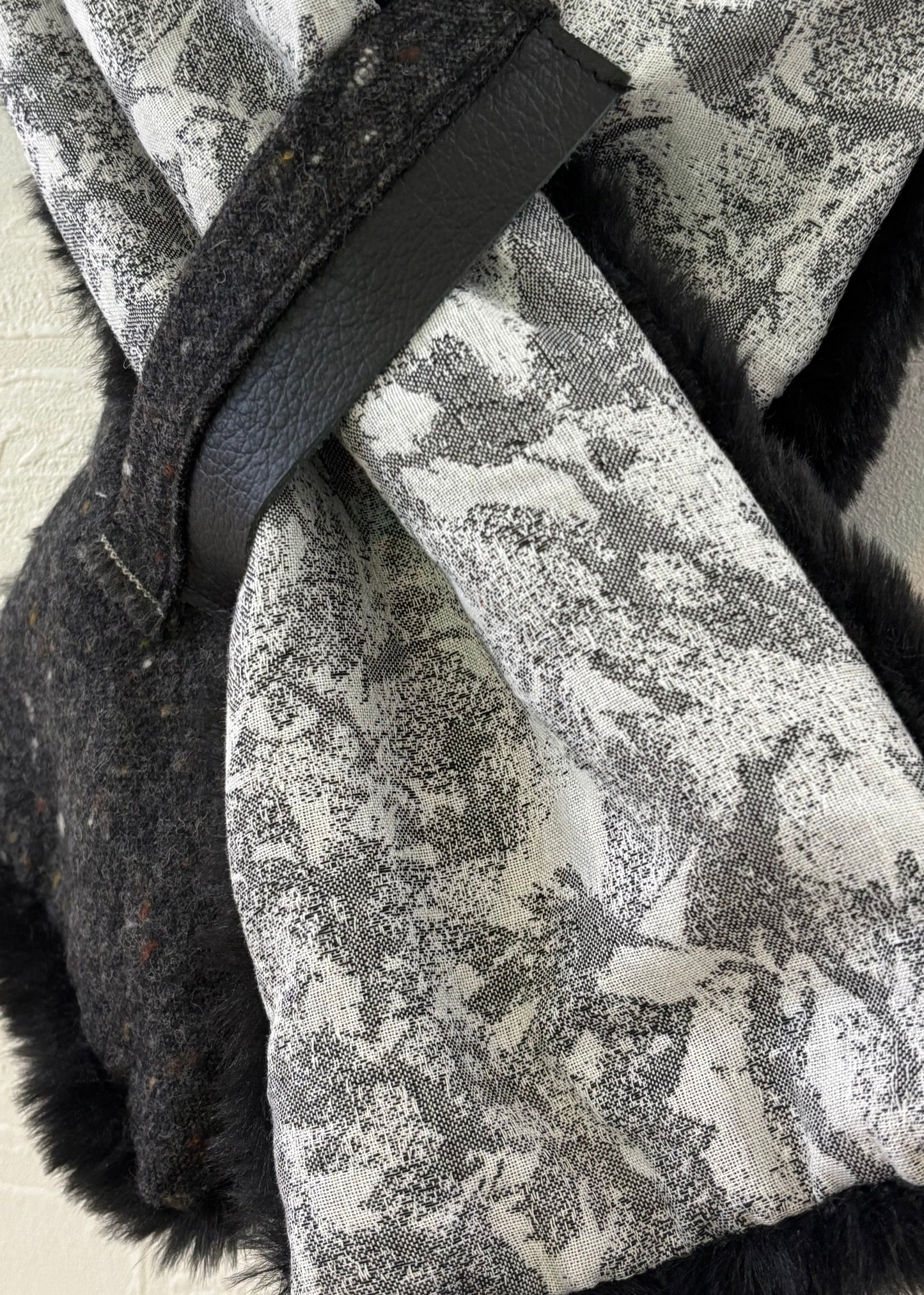 播州織✖️フェイクラビット⭐️1点ものマフラー⭐️クリスマスプレゼント⭐️通すだけで上品。冬の首元に大人の余裕を