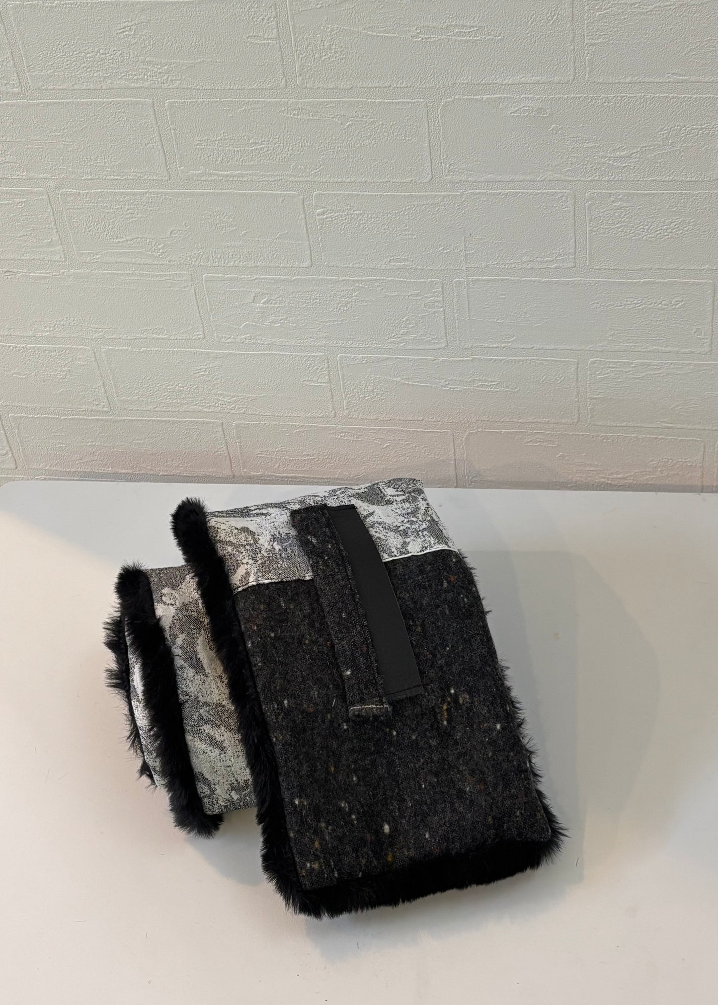 播州織✖️フェイクラビット⭐️1点ものマフラー⭐️クリスマスプレゼント⭐️通すだけで上品。冬の首元に大人の余裕を