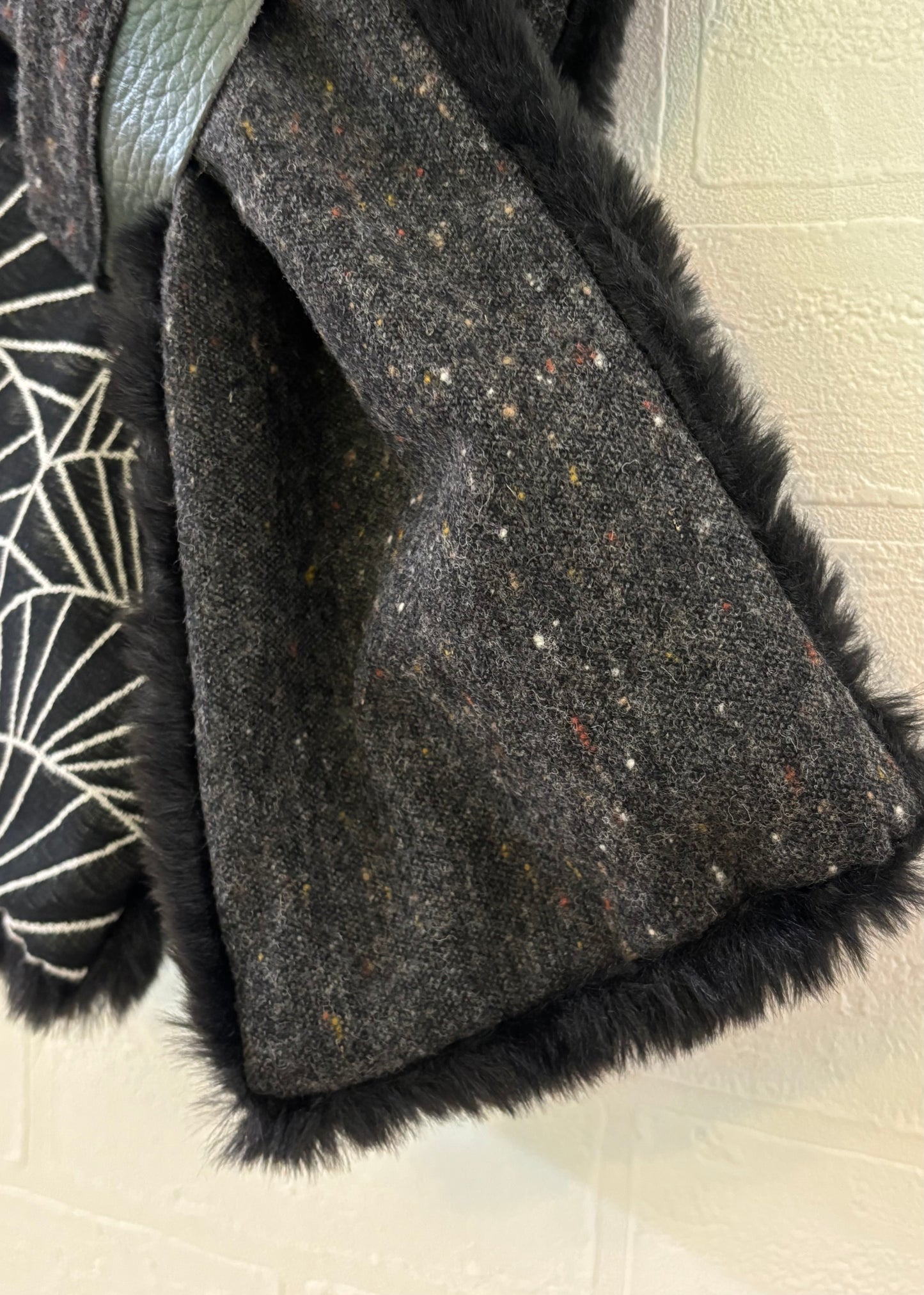 播州織✖️フェイクラビット⭐️1点ものマフラー⭐️クリスマスプレゼント⭐️通すだけで上品。冬の首元に大人の余裕を