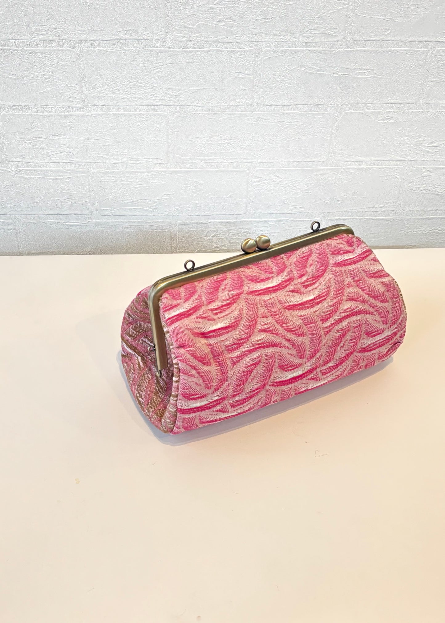 播州織 がま口ポーチ｜ピンクウェーブ